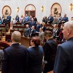 Sejmik uczcił minutą ciszy pamięć premiera Jana Olszewskiego